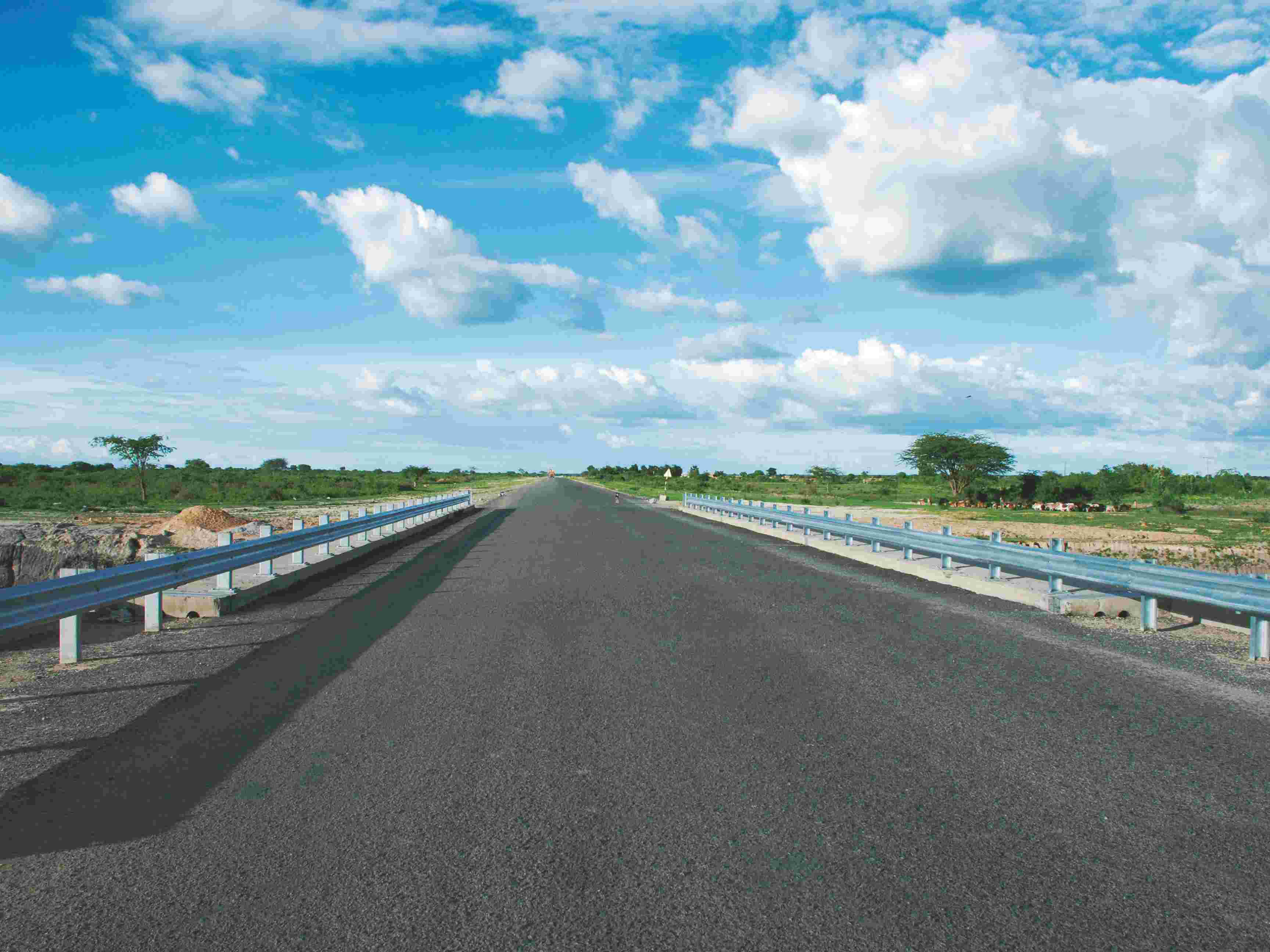 坦桑尼亚曼辛公路
