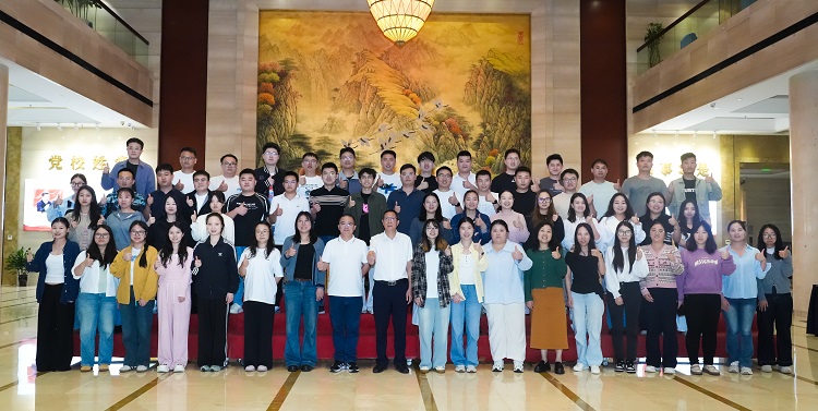 路桥集团成功举办2025年物资设备专题培训班