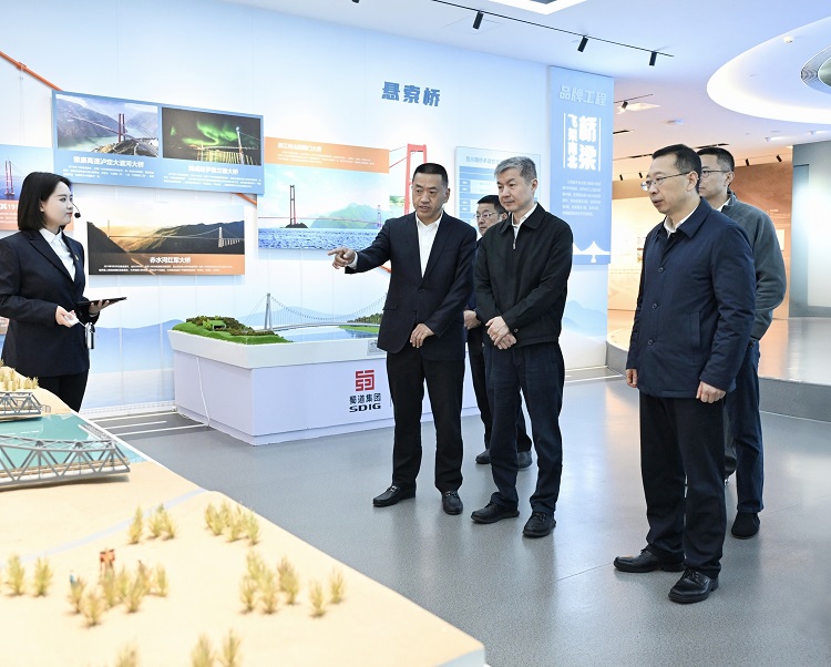 刘任远带队莅临四川路桥集团开展调研